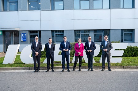 El Lehendakari Imanol Pradales visita la fábrica de Michelin en Vitoria