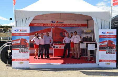 Stand de GT Radial en el Jarama