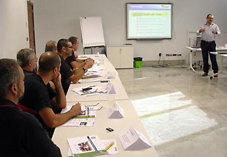 Curso a los bomberos alicantinos