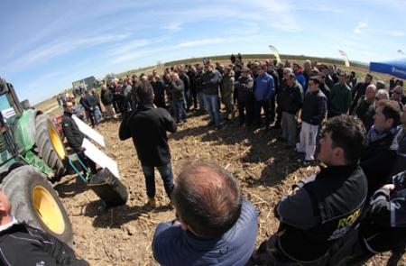 Demostración de los productos agrícolas de RODI Motor Services