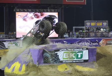 Monster Jam de la mano de BKT