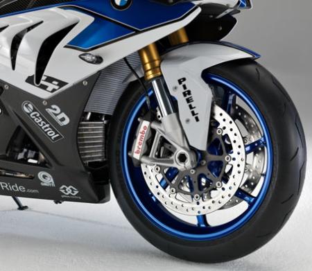 Nueva BMW HP4 con Diablo Supercorsa SP